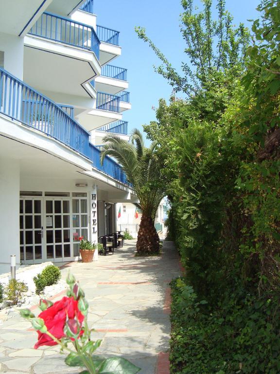 Iraklitsa Beach Nea Iraklitsa Esterno foto